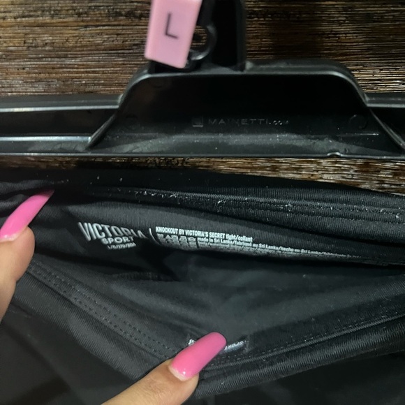 🩶🖤VS PINK‎ L - Picture 2 of 3